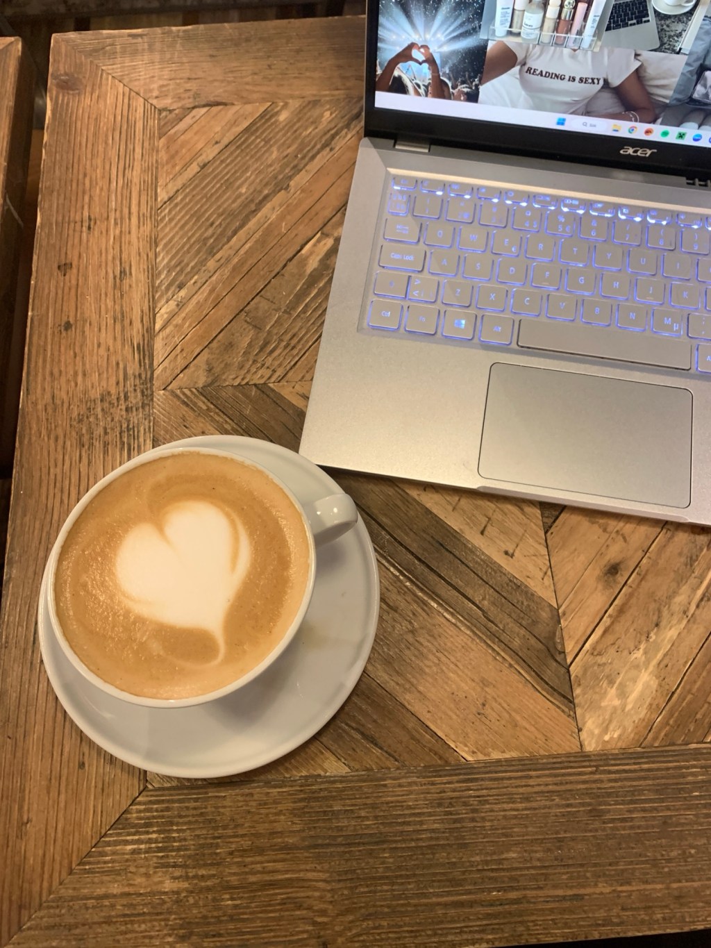 En förmiddag på&nbsp;café